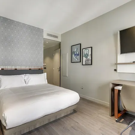 Mode - Arc De Triomphe 4*