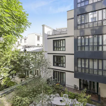 Mode - Arc De Triomphe