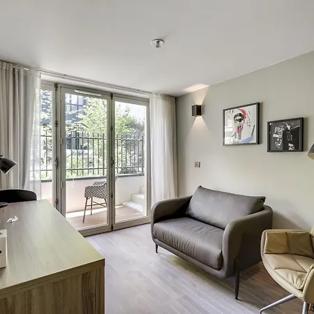 Hotel apartamentowy Mode - Arc De Triomphe 4*