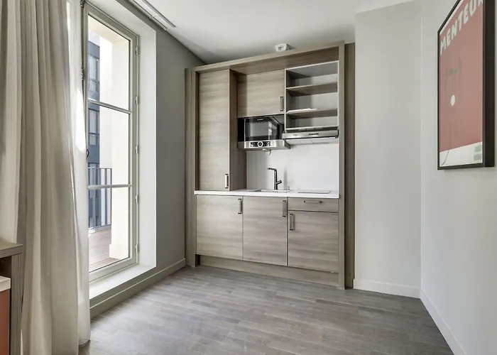 Mode - Arc De Triomphe 4*