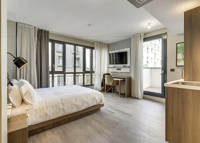 Mode - Arc De Triomphe Hotel apartamentowy