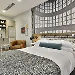 Mode - Arc De Triomphe 4*