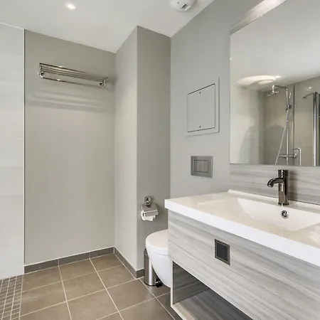 Mode - Arc De Triomphe