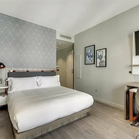 Mode - Arc De Triomphe Lägenhetshotell 4*