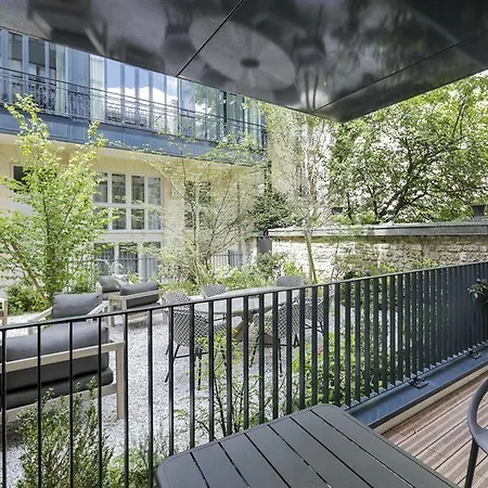 Mode - Arc De Triomphe Lägenhetshotell 4*