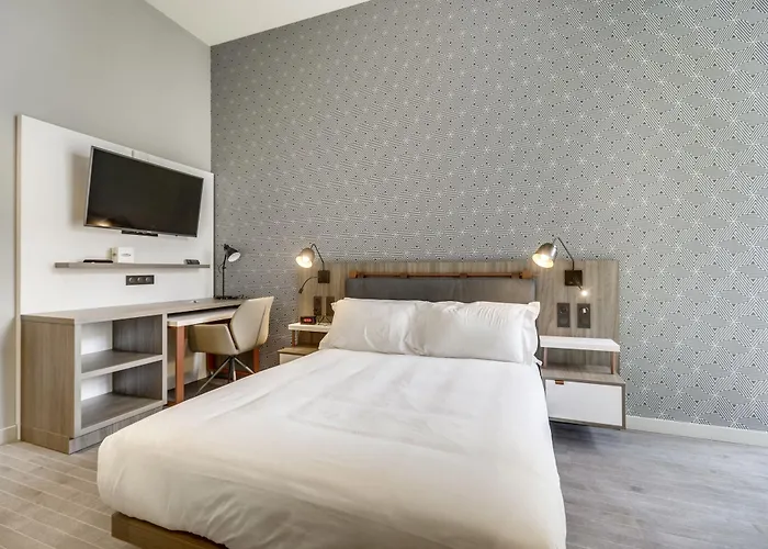 Mode - Arc De Triomphe