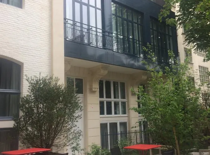 Mode - Arc De Triomphe